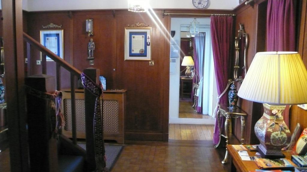 Sandilands House エディンバラ エクステリア 写真